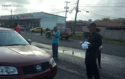 Siguen las protestas en la ciudad de Colón; esperan pronunciamiento de Varela 