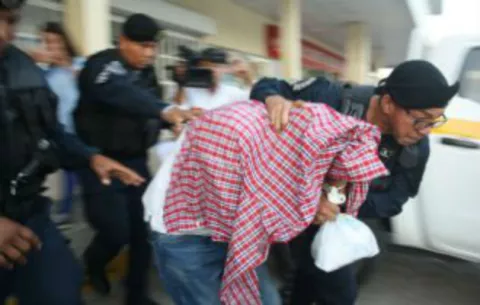 Víctima de abuso sexual teme que Mr. Estrada cumpla sus amenazas