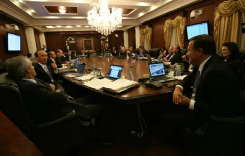 Alemán anuncia más renuncias en el Gabinete de Varela