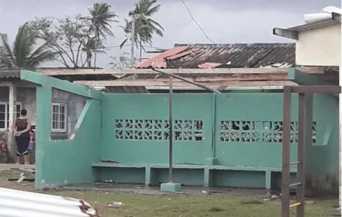 Fuertes vientos e inundaciones se registran en la Costa Abajo de Colón