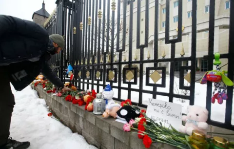 Habían 41 niños entre víctimas mortales en centro comercial ruso