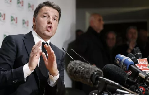Ex primer ministro Matteo Renzi presenta la dimisión tras la derrota en las elecciones de Italia