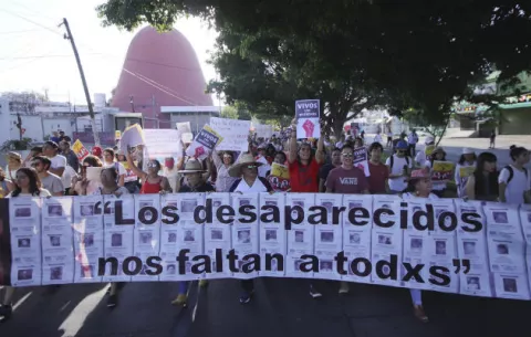 Hallan sin vida en un barranco a uno de los estudiantes desaparecidos en Jalisco