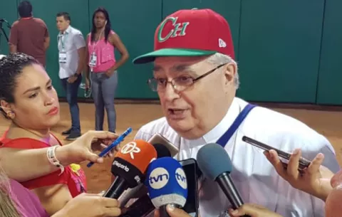 Diputado Pepe Castillo llama a los chiricanos inútiles