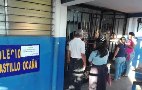 Docentes deciden no comenzar clases en el Moisés Castillo Ocaña