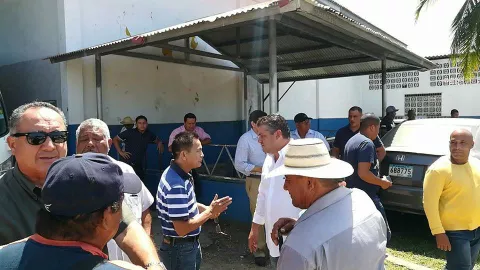 Alcaldía colonense suspende aumento por usar matadero municipal