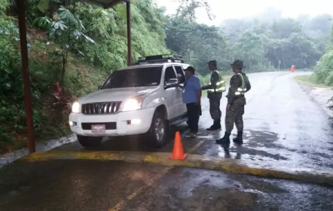 Senafront detiene en el puesto de control de Nusagandi, a colombiano requerido por la ley