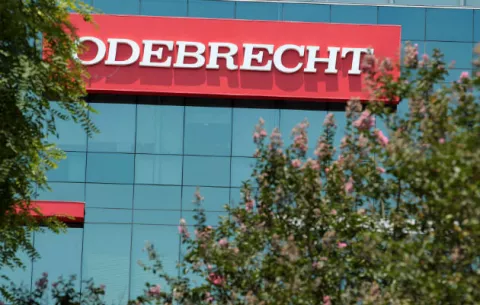 Odebrecht pide disculpas a Ecuador por escándalo de sobornos