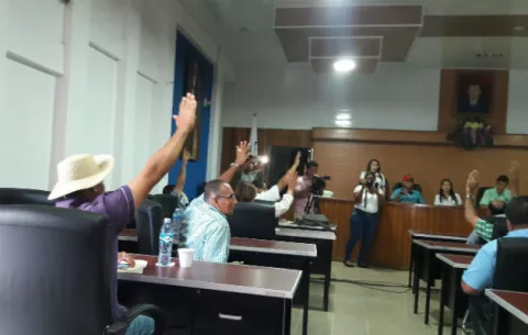 Concejales tableños aprueban acuerdo para realización del carnaval