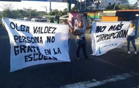 Tres escuelas no inician clases en Colón por malas condiciones