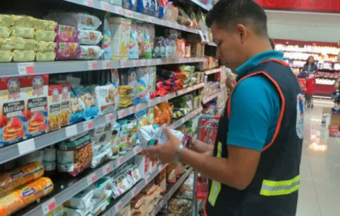Verifican contenido neto de tunas y sardinas