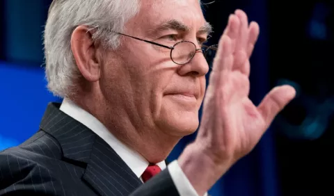 Rex Tillerson queda fuera