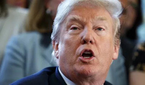 Trump amenaza a Rusia con una ofensiva con misiles contra Siria 