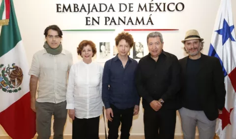 Recepción ofrecida por la Embajada de México