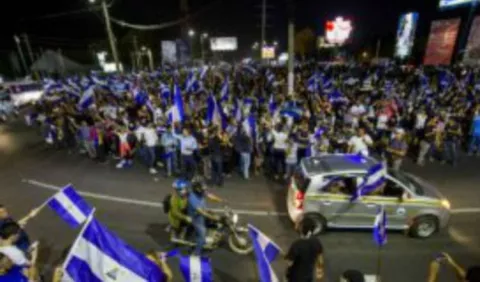 Campesinos  piden '¡que se vaya Daniel!'