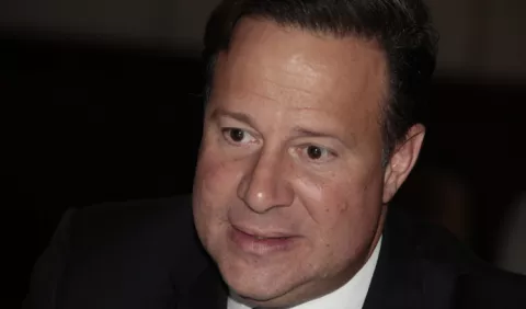 Gobierno de Juan Carlos Varela se debilita y le toca negociar  