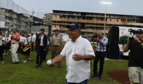 Remodelan Complejo Deportivo de Santa Rita