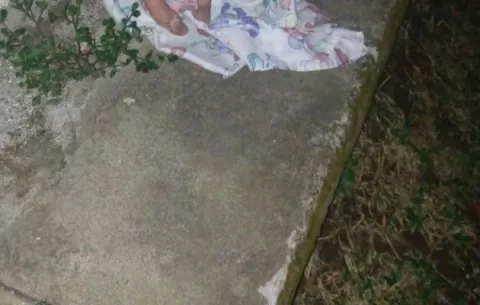¡Sorprendente¡ Bebé es abandonada en Casa Cural de Atalaya