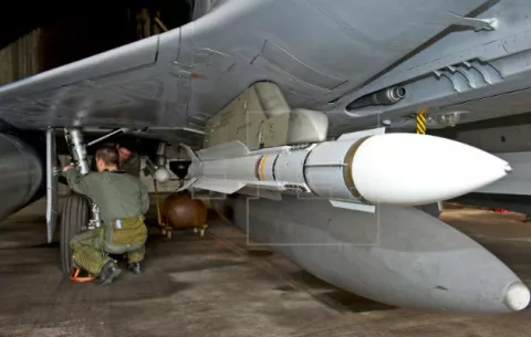 Caza de las Fuerzas Aéreas griegas cae al mar Egeo