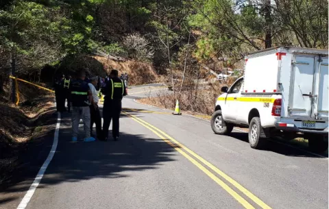 Formulan cargos a hombre de 62 años por matar a su pareja de 19 años