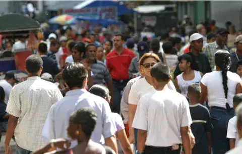 La economía en Panamá crece 3.8%, pero es la más baja en los últimos años