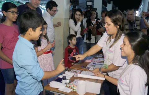 Más de cuatro millones de paraguayos llamados para votar este domingo