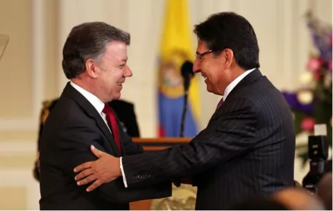Fiscal colombiano admite irregularidades en los programas de paz