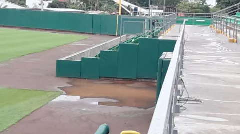 Estadio Kenny Serracín es  un acuario
