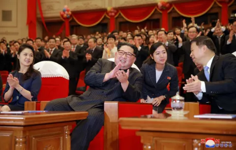 El líder norcoreano  Kim Jong-un aboga por consolidar los lazos con Pekín