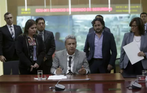 El ELN analiza la decisión de Ecuador de dejar de ser garante en el diálogo de paz