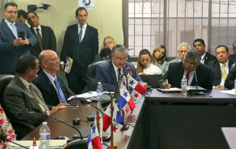 Normativa sobre defraudación fiscal pasa a primer debate