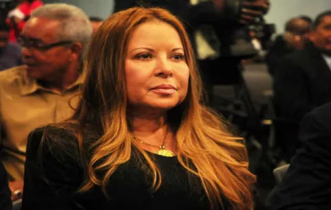 Zarina reconoce que denuncia contra directora de la ACP no tiene sustento