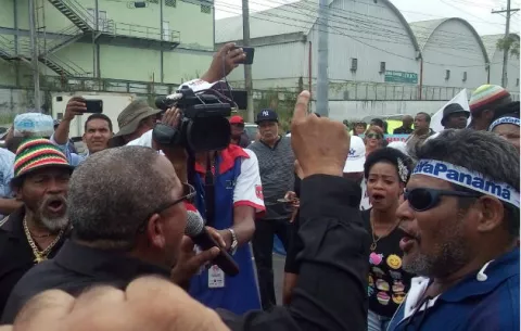 Cabeza: Marcha pacífica en medio de chantajes y presiones en Colón