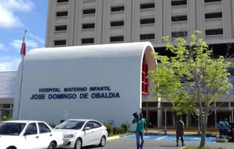 Detienen a mujer que raptó a una bebé del hospital materno infantil en David 