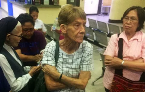 Arrestan a monja de 71 años por participar en actos políticos en Filipinas