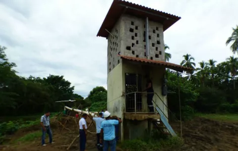 Reactivan pozos profundos en Herrera, en busca de agua potable