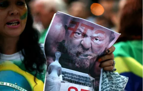 Brasilia amanece con fuerte seguridad por juicio que decide futuro de Lula