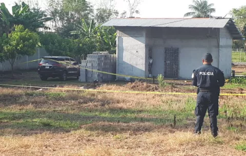 Comisionado de la policía muere supuestamente por robo 