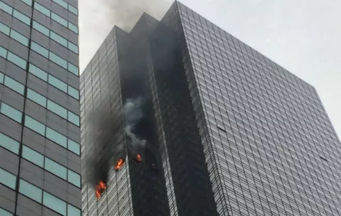 Incendio en la Torre Trump de Nueva York deja un herido de gravedad