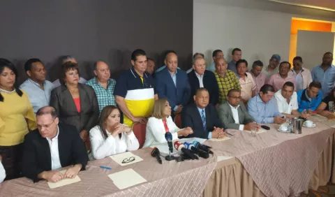 Bancadas del PRD y CD no se doblegarán ante presiones del Ejecutivo
