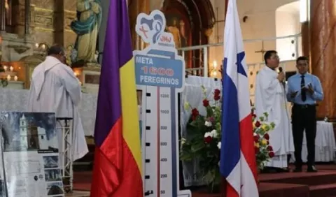 Arquidiócesis admite desliz con bandera