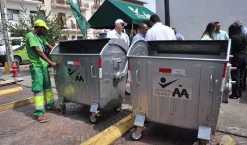 Panamá adecua     servicios             para  recibir          a los   peregrinos