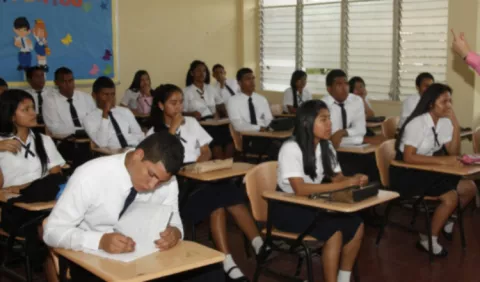 Un trimestre de pocos avances académicos