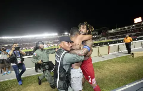 ¡Anayansi, lo hiciste... el premio detrás de la foto viral!