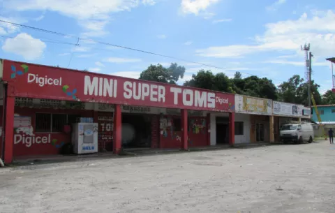 Falsa funcionaria municipal  realiza cobros a los comercios de Chame