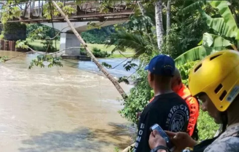 Continúa búsqueda de hombre que se lanzó al río Changuinola 
