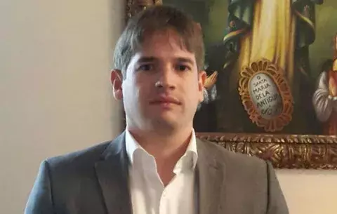 Varela nombra tercer actuario en la CSS