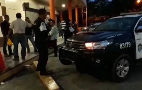 Delincuente asalta con machete y se lleva más de mil dólares en Bocas