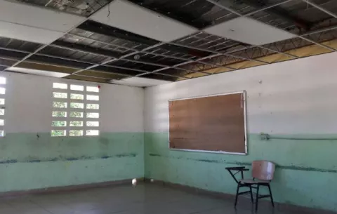 Amenazan con paro en escuela Desmond Byan de Colón 