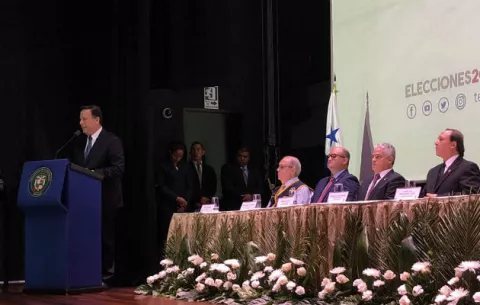 Varela tendría intenciones ocultas tras convocatoria a constituyente
